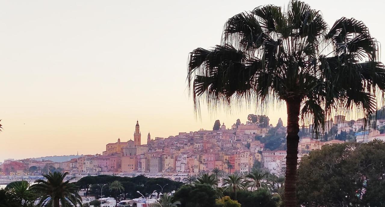 Menton Seaside Studio: Quiet Retreat with Balcony and AC Exterior photo